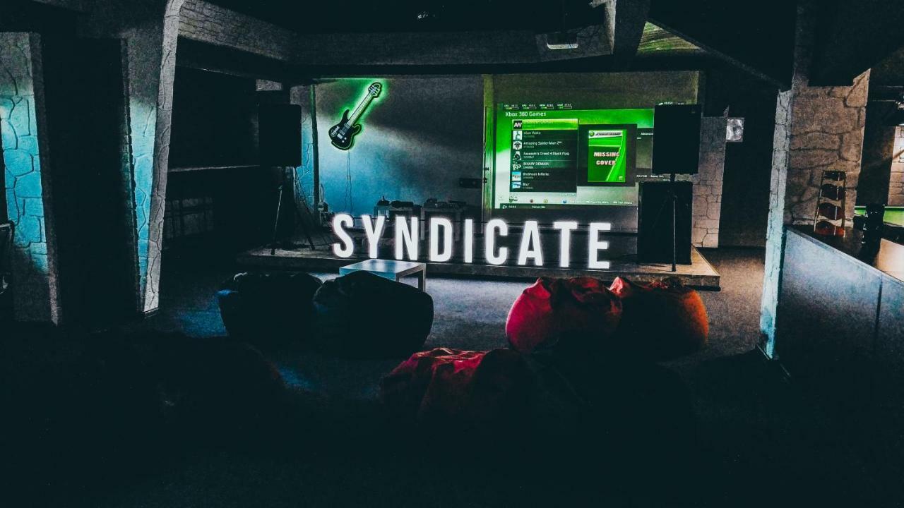Syndicate, Готельно-Розважальний Комплекс แชร์กาซี ภายนอก รูปภาพ