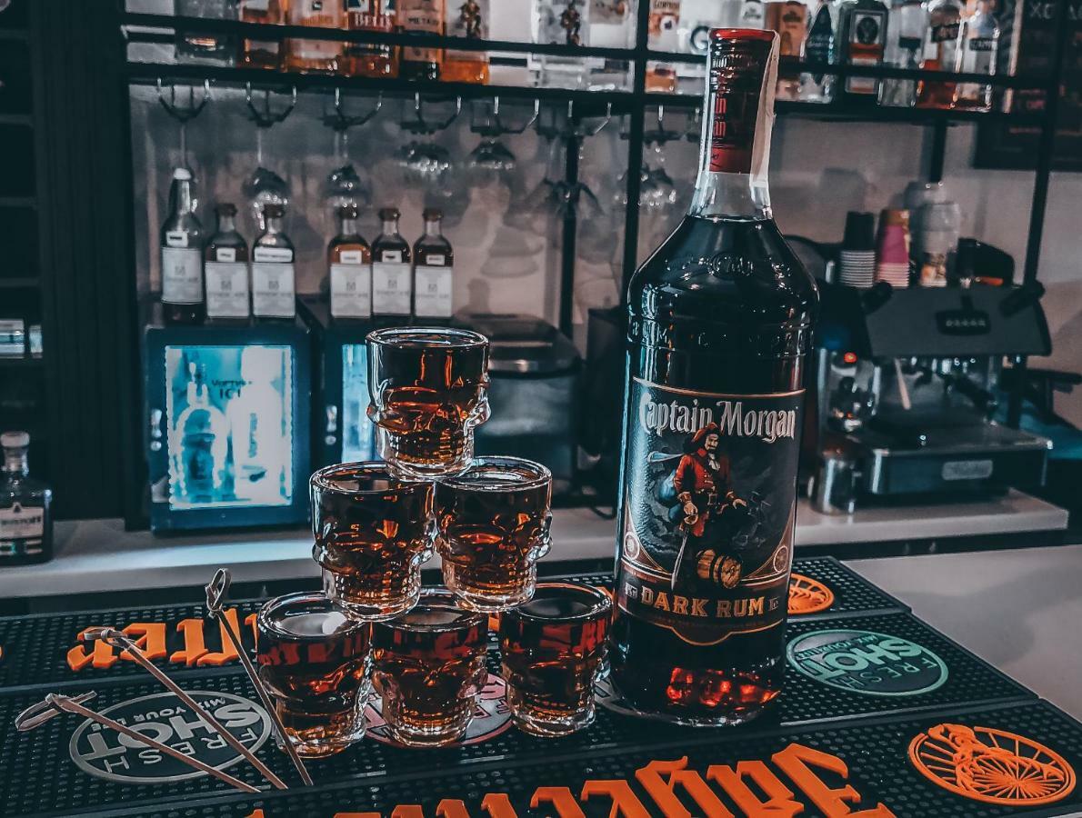 Syndicate, Готельно-Розважальний Комплекс แชร์กาซี ภายนอก รูปภาพ